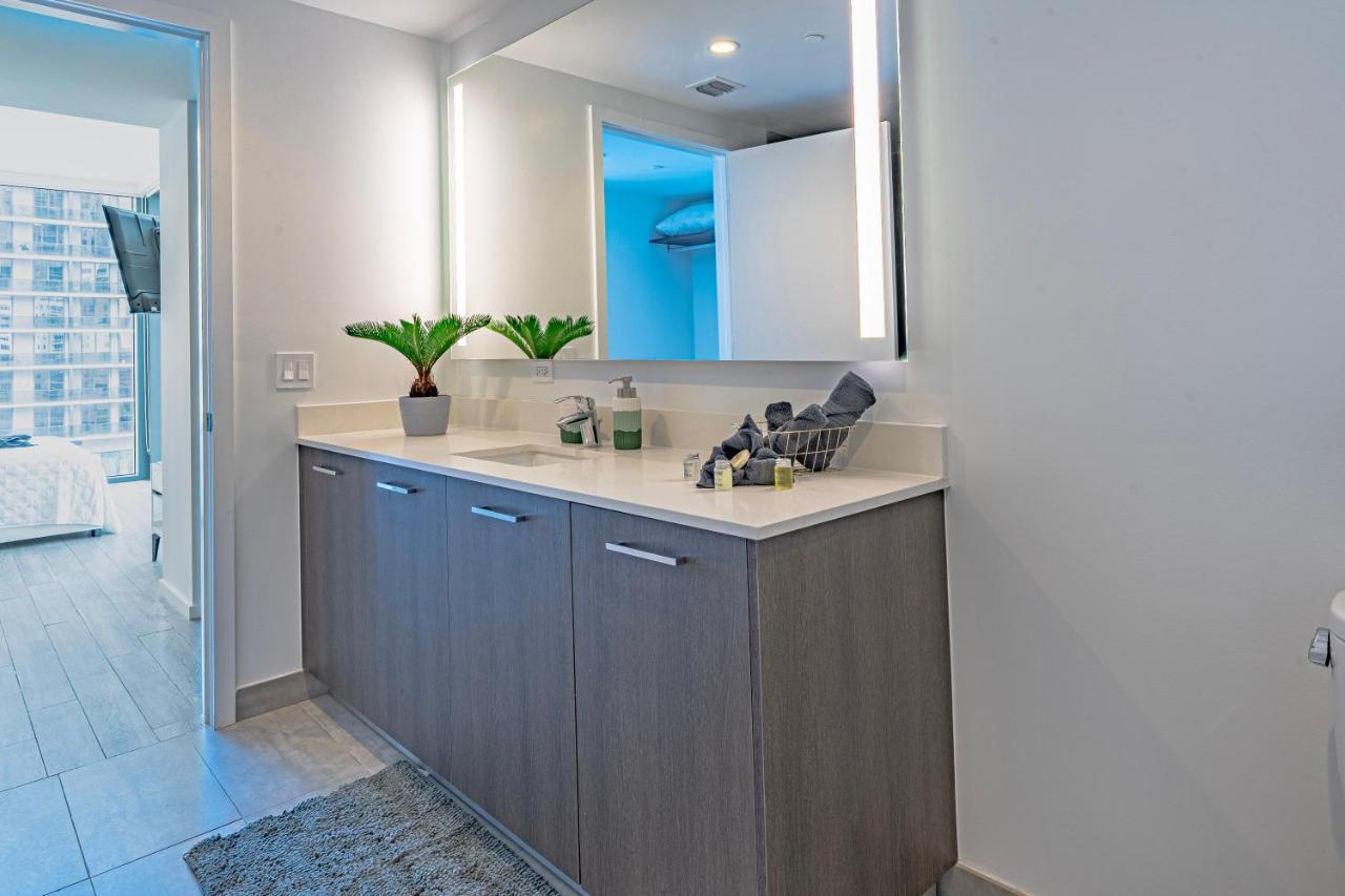Luxurious 2-Bed Apartment With Breathtaking Bay Views!! Miami Eksteriør bilde